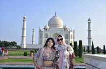 Taj Mahal and Agra Same Day Returning Car trip from Delhi