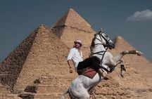 Private Day Tour Pyramids of Giza & Lunch All inclusive