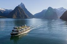 Epic Milford Guided Tour from Te Anau