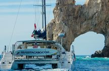 Private Sunset Catamaran: 3-Hour Exclusive Cruise in Los Cabos