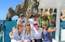 Private Sunset Catamaran: 3-Hour Exclusive Cruise in Los Cabos