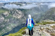 Stavanger Kjerag Hike with Guide and Transportation 