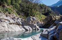 Torrentismo: Climbing up through the river