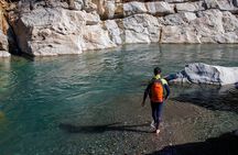 Torrentismo: Climbing up through the river