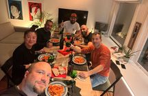 Authentic Italian Dinner in Cozy Canal Home in Amsterdam
