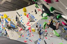 Beginner Bouldering and Climbing Lessons in Calgary, Gym included