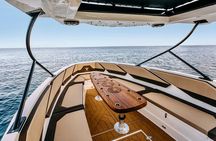 Milos: Small Group Luxury Cruise—Kleftiko Poliegos