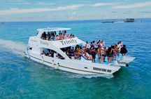 Party Boat Tour with SandBar and Snorkeling in Punta Cana
