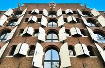 Private Golden Age Architecture Tour, local Dutch guide