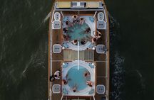 Luxury Hot Tub Boat Around NYC and Statue Private Tub up to 10