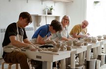 Potter's Wheel Taster Experience in the North Cotswolds
