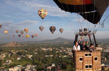 Teotihuacan Balloon Experience with Transportation and Breakfast