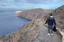 Santorini Caldera Hike from Fira to Oia with Guide