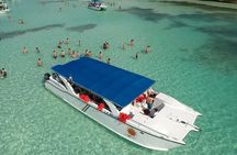 Bayahibe Catamaran: Isla Saona Cruise with Lunch & Open Bar