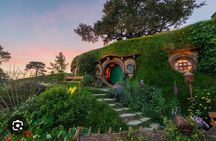 Hobbiton and Waitomo Caves Arrive in Comfort and Style
