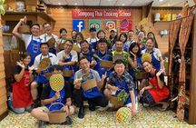 Bangkok Thai Cooking Class and Vibrant Market Tour in Silom 