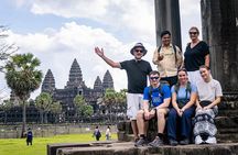 Angkor Adventure Vespa Tour - Inclusive local snacks & Lunch
