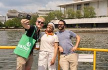 Old Town Alexandria in a Day with Round Trip Ferry Cruise