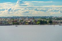 Old Town Alexandria in a Day with Round Trip Ferry Cruise