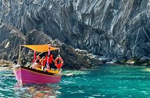 Swim&Enjoy 5 terre on the PINK Hyena with Captain Jenny!