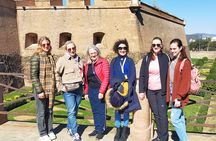 Barcelona Best Views: Old Town and Montjuic Castle Private Tour 