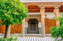 Marrakech: Ben Youssef Madrasa, Dar El Bacha and Medina Tour