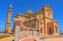 Malta: Comino Cruise and Jeep Tour with lunch and Transport
