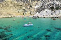 Boat Tour at Devil's Saddle: 4 Swim Stops, Snorkeling & Prosecco