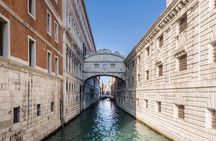 Venice Walking Tour with Gondola Ride Experience