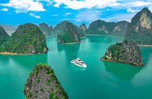 Hanoi to Halong Bay: Symphony 5-Star Cruise with Jacuzzi & Buffet
