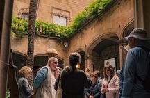Barcelona Art and Tapas Small Group Walking Tour with Picasso Museum