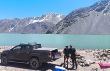Jipe tour Embalse el Yeso 4x4 with semi-private barbecue