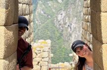 3 Hour Guided Tour in Machu Picchu