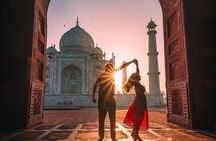 Taj Mahal Agra Fort Fatehpur Sikri Day Trip from Jaipur