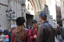 Wine Walk: Penedès, Priorat & Old Town Delights