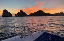 Los Cabos Sunset Cruise with Landmark Views and Guide