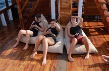 3 Days 2 Nights Sailing Trip to Komodo with Phinisi Boat