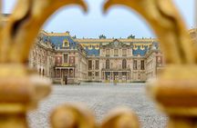 Versailles Palace Guided Experience and Gardens Entry 10 PPL Max