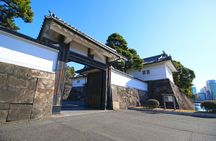 Imperial Palace and Heritage of Edo Castle Private Tour