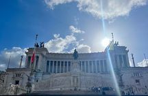 Rome’s Famous Landmark & Historic Venetian Palace Private Tour