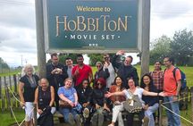 Hobbiton Movie Set Small Group Tour from Auckland