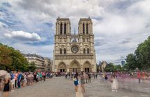 Notre Dame Cathedral: Exterior Guided Tour & Unscheduled Access