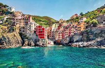 Cinque Terre Small Group Boat Tour from La Spezia with Drinks