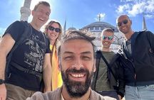 Small Group Tour: Best of Istanbul Tour with Tickets 