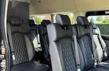 3 Hour Luxury Van Tour With Breakers Admission