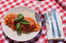 Pasta Cooking Class in Rome - Fettuccine Class in Piazza Navona