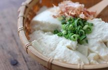 Kyoto: Temple Yoga, Tour of Four Spring Waters & Nourishing Lunch