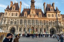 Hop On: Paris City Highlights Tour in a comfortable Minivan