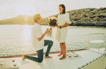 Rethymno: Sunset Catamaran Cruise with Wine and Snacks