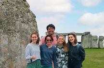 Stonehenge Half-Day luxury guided tour from Bath for 2-8 